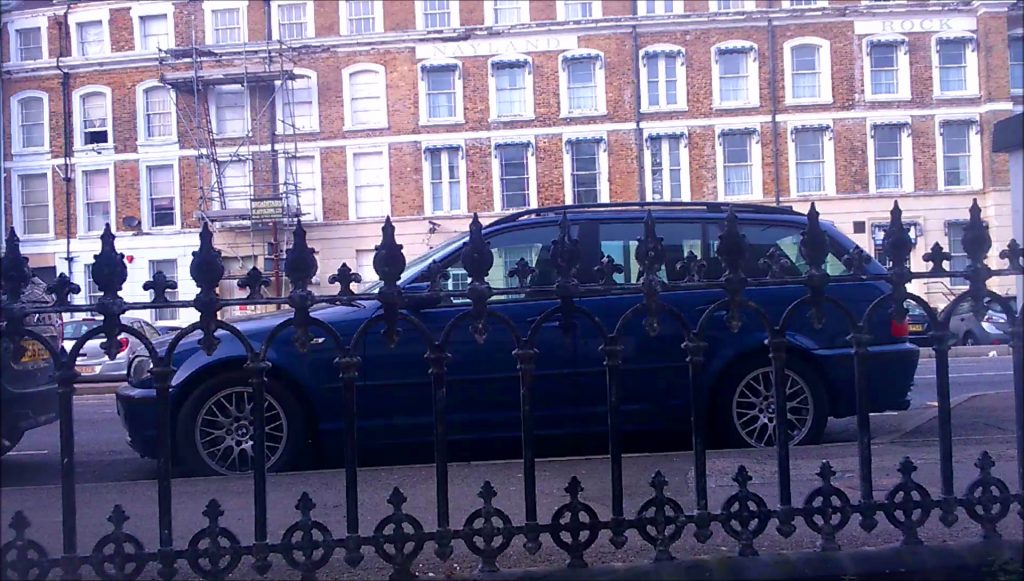 BMW 318i Touring